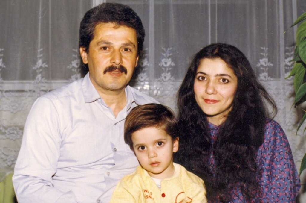 Mohammed Gorjestani as a boy with his parents.